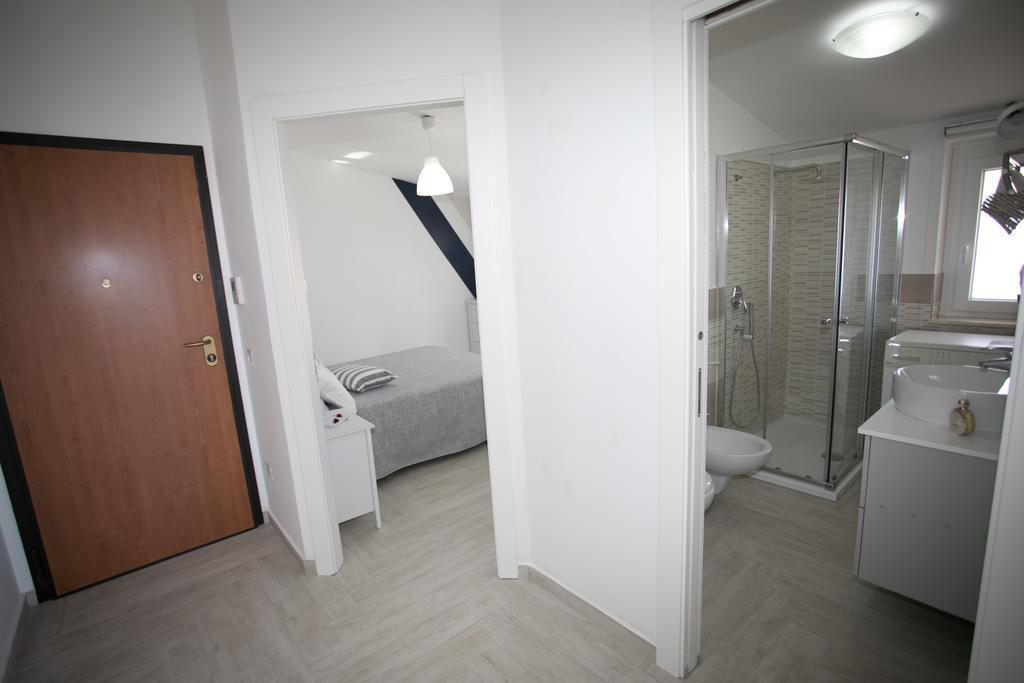 Apartment Desi